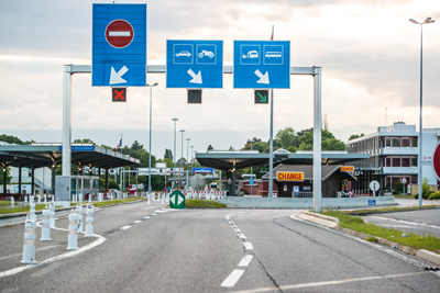 Border checkpoint