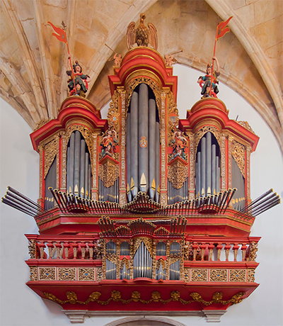 Pipe organ