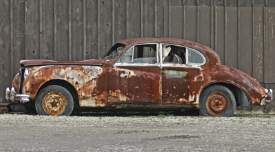 Rusted car